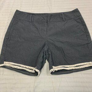 🫐🫐🫐 NEW YORK COMPANY WOMENS SHORTS SIZE 4 🫐🫐🫐
